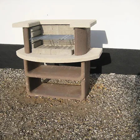 Langelund Apartments Apartman *